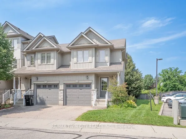 20 David Bergey Dr #A8, Kitchener, ON N2E 0B1