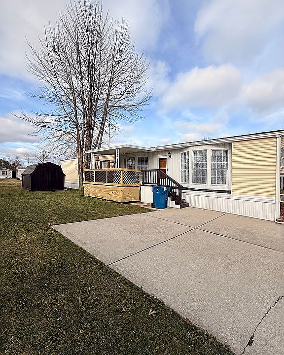 1st image of 11338 Armstrong Dr S