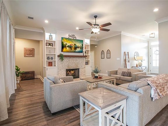 5th image of 113 Beau Place Blvd