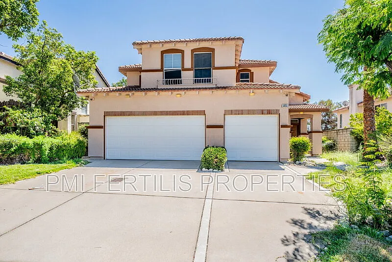 5055 Saint Albert Dr