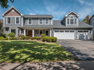 913 Turnbridge Cir, Naperville, IL 60540