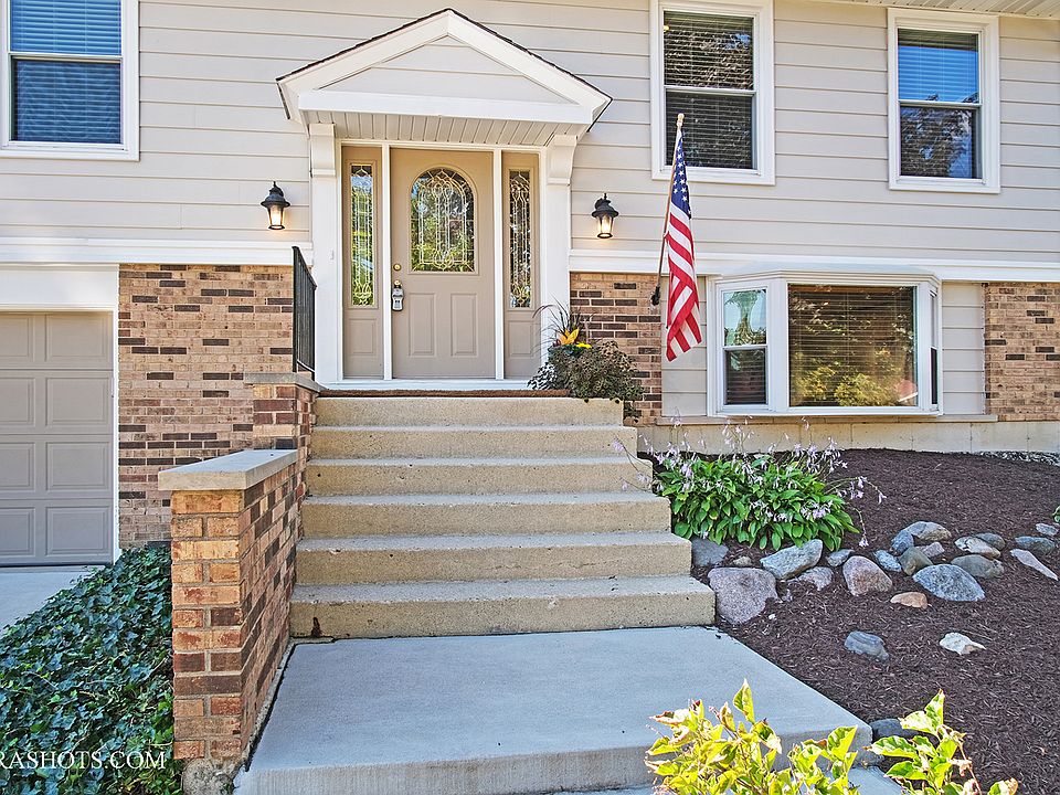 304 Byron Ave, Bloomingdale, IL 60108 Zillow