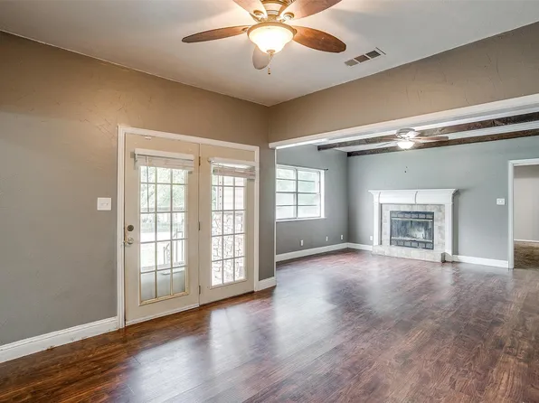 301 E 4th St, Weatherford, TX 76086