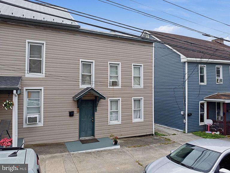 Listing photo 4