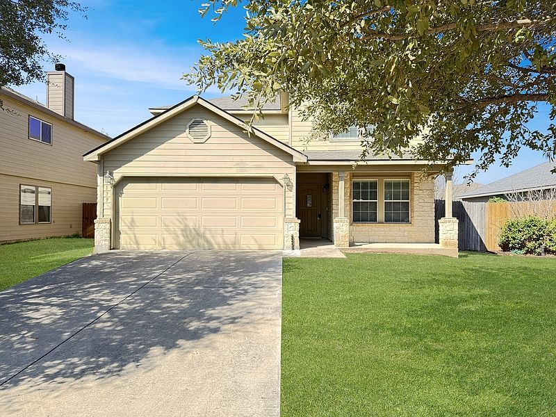 1st image of 8139 Ashwood Pointe
