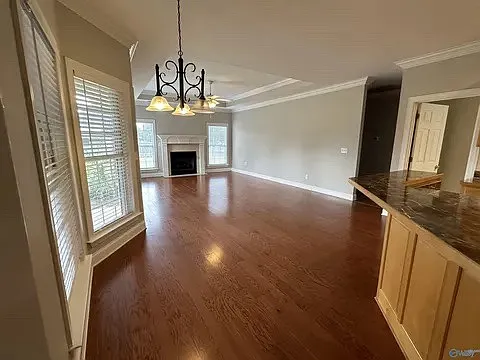 305 Honor Way — Photo 2