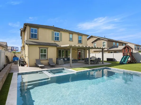 10664 Cobble Ct, Santee, CA 92071