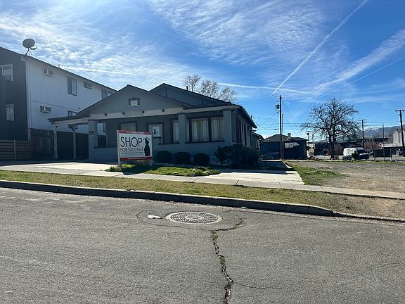 2nd image of 72 Burns St