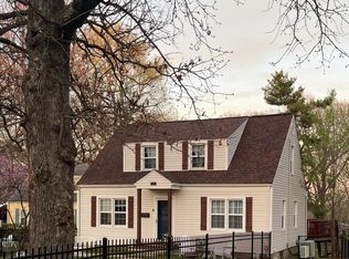 609 Oak Ridge Dr, Neosho, MO 64850