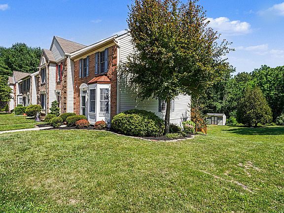 3rd image of 1815 Beth Bridge Cir
