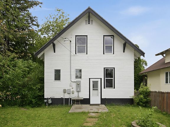 5th image of 228 9th St N
