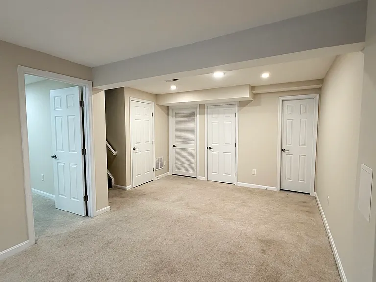 3822 Wagon Wheel Ln — Photo 32