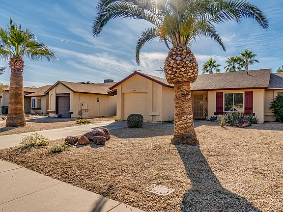 3rd image of 20830 N 30th Dr