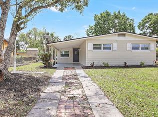 107 Academy Ave, Sanford, FL 32771