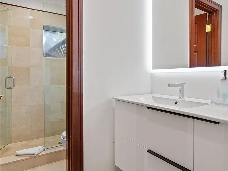 208 S Spring St #1 — Photo 18