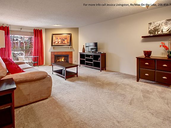 2nd image of 10501 8th Ave NE APT 326