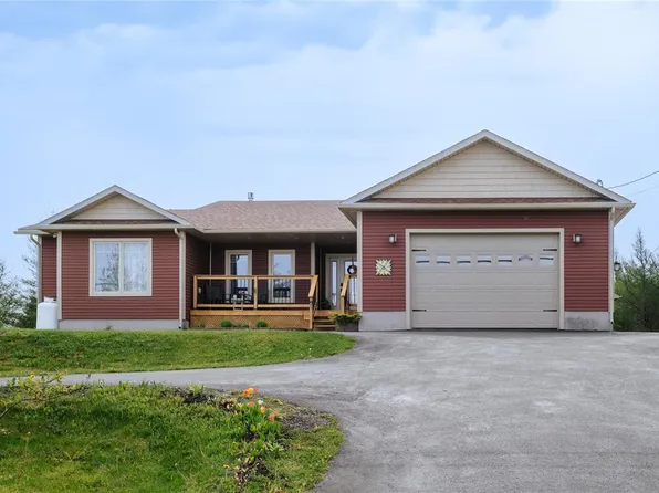 26 Main Street, New Wes Valley, NL A0G4R0
