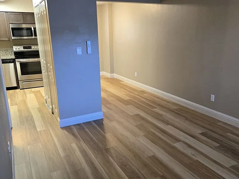 1060 Nevada St — Photo 1