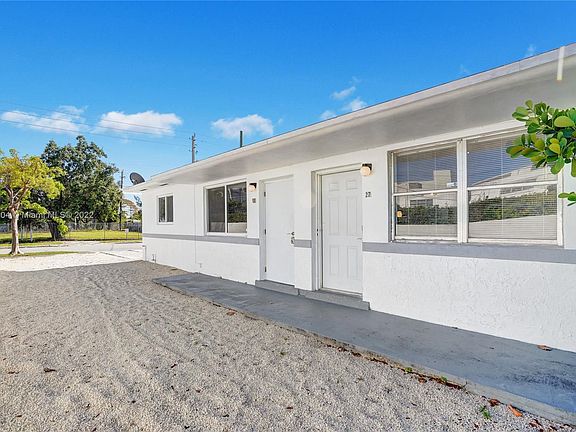 4th image of 23 NW 41st St #23