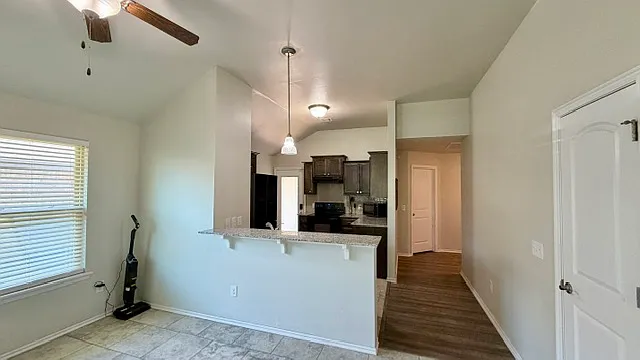 1109 Hickory Creek Dr — Photo 8