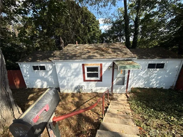 140 S Washington St, West Milton, OH 45383