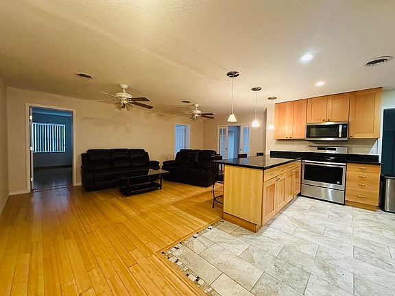 5th image of 4875 Key Largo Dr W