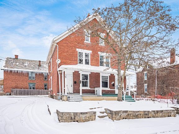 3rd image of 1544-1546 Granville St