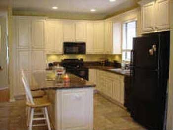2nd image of 9327 W Tonopah Dr