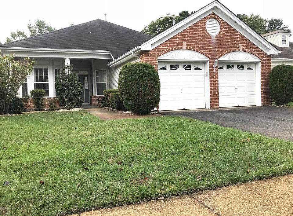 1st image of 5 Amberwinds Ct