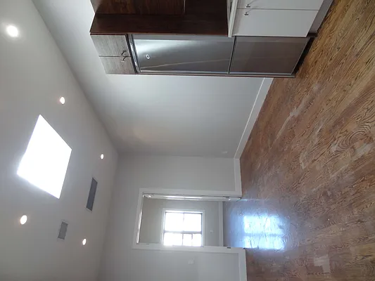 Rented by Lofts and Flats LLC | media 44