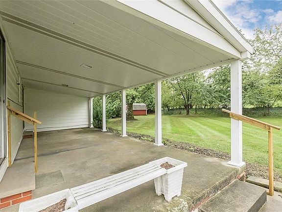 3rd image of 754 Cheriton Dr