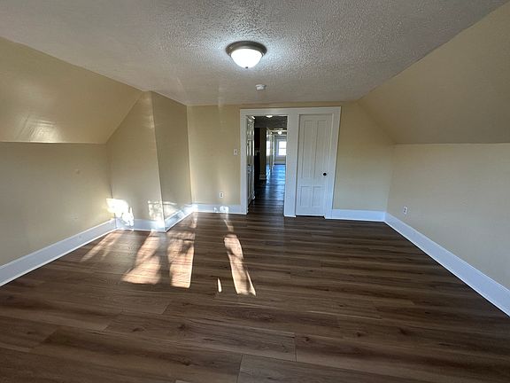 2nd image of 395 Howard Ave #3