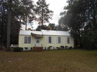 220 6th Ave SE, Cairo, GA 39828