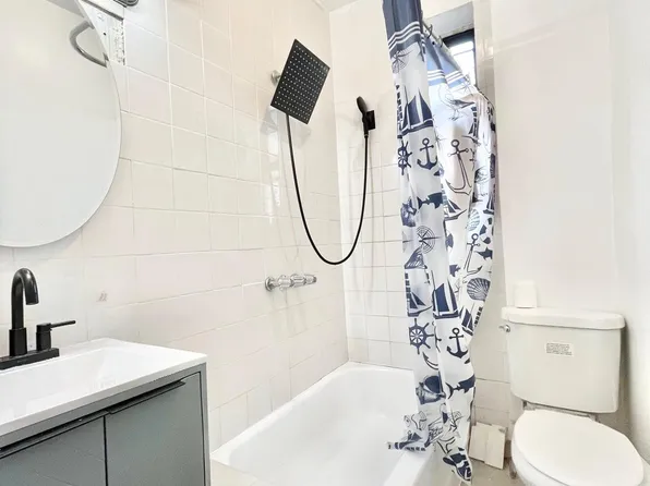 1677 President Street image 11 of 11