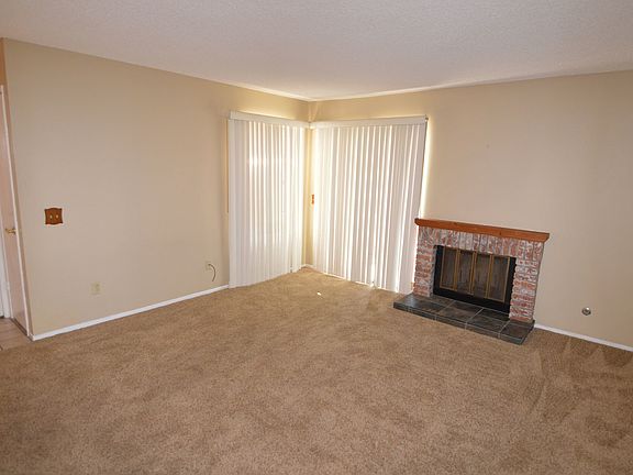 5th image of 9352 Twin Trails Dr Unit 203