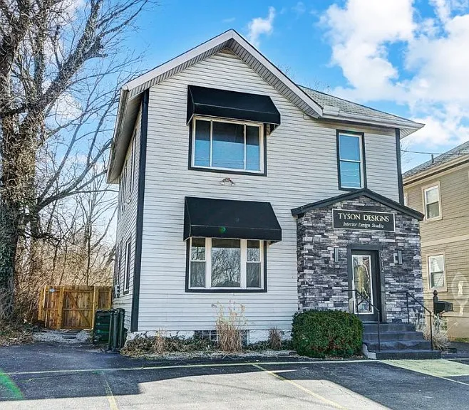 7012 Plainfield Rd #A — Photo 3