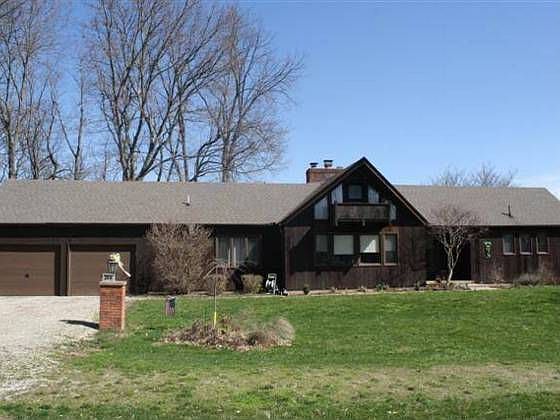 1st image of 146 Woodview Dr