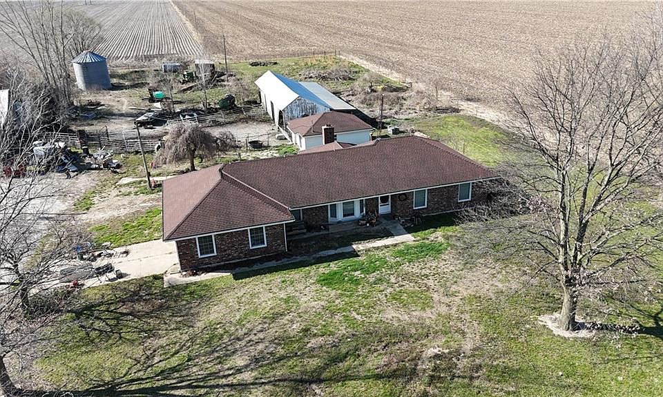 1st image of 37603 E Cogswell Rd