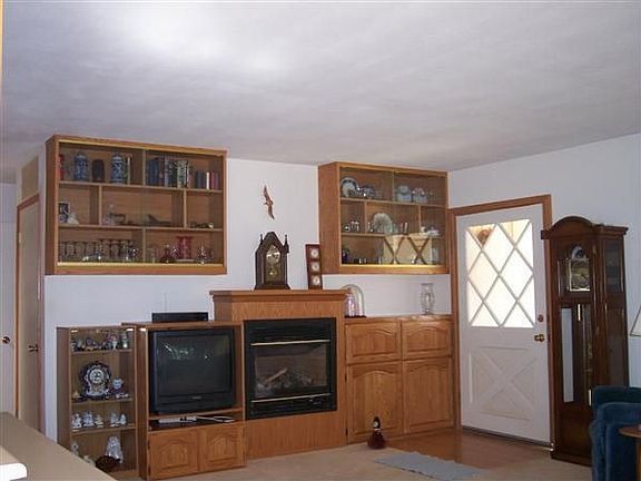 4th image of 26911 Bear Dr