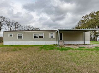 461 Hickory Rd, Arnaudville, LA 70512