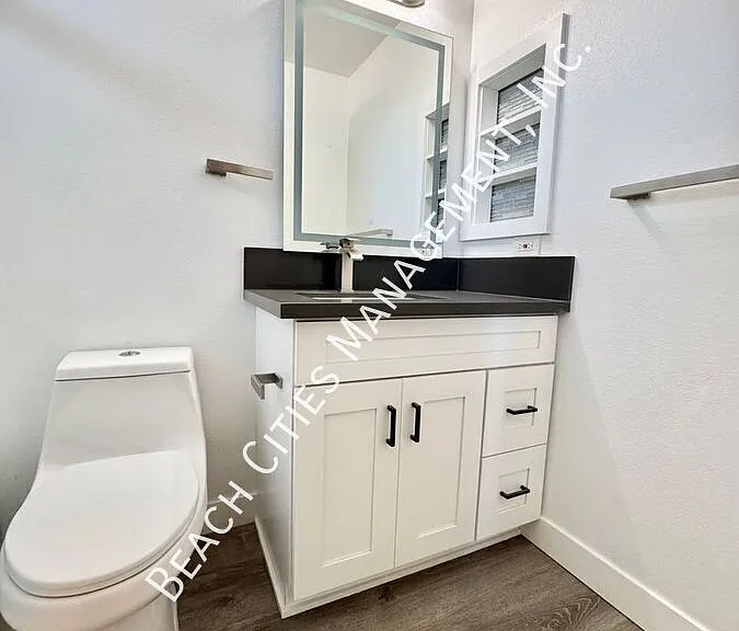 623 Walnut Ave #5 — Photo 14