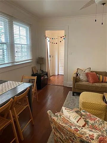 2227B Joseph St — Photo 3