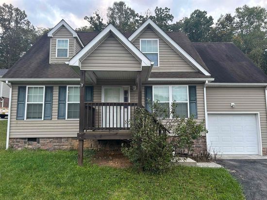 225 John Lemley Ln, Christiansburg, VA 24073