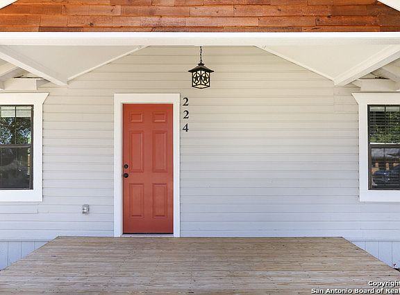 2nd image of 224 Lorraine Ave