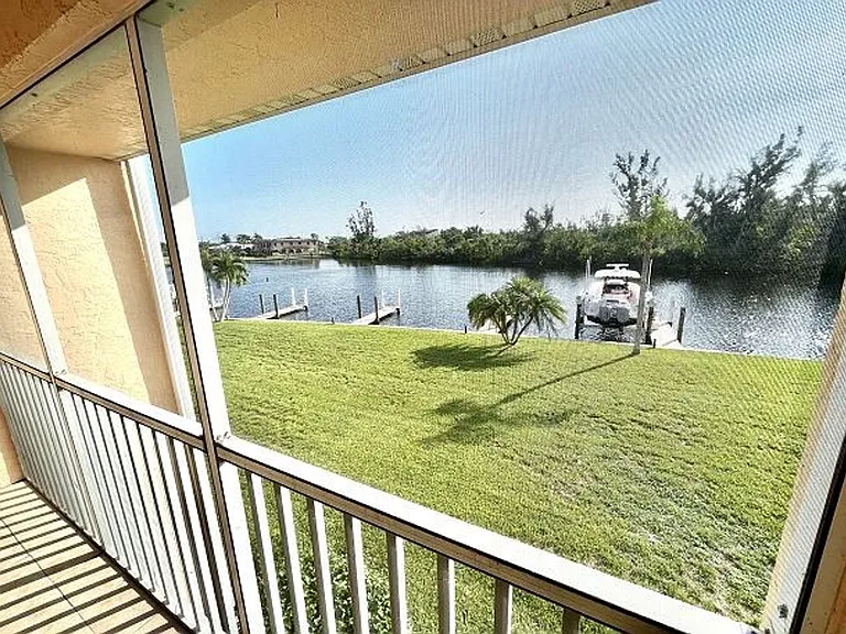 1348 Rock Dove Ct #C — Photo 20