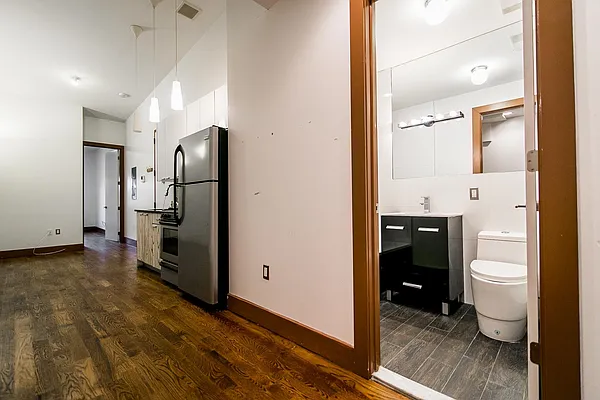 Rented by Nooklyn NYC LLC | media 56