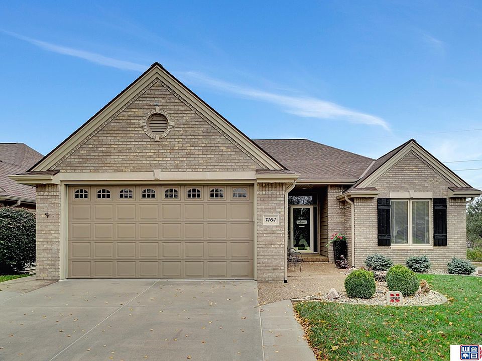 1st image of 7464 Laura Lynn Ct