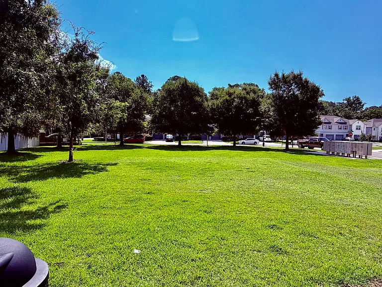 3284 Penny Cove Ln — Photo 32