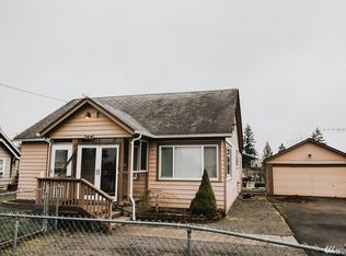 3414 Columbia Heights Rd, Longview, WA 98632