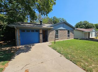 10377 Country Club Dr, Dallas, TX 75218